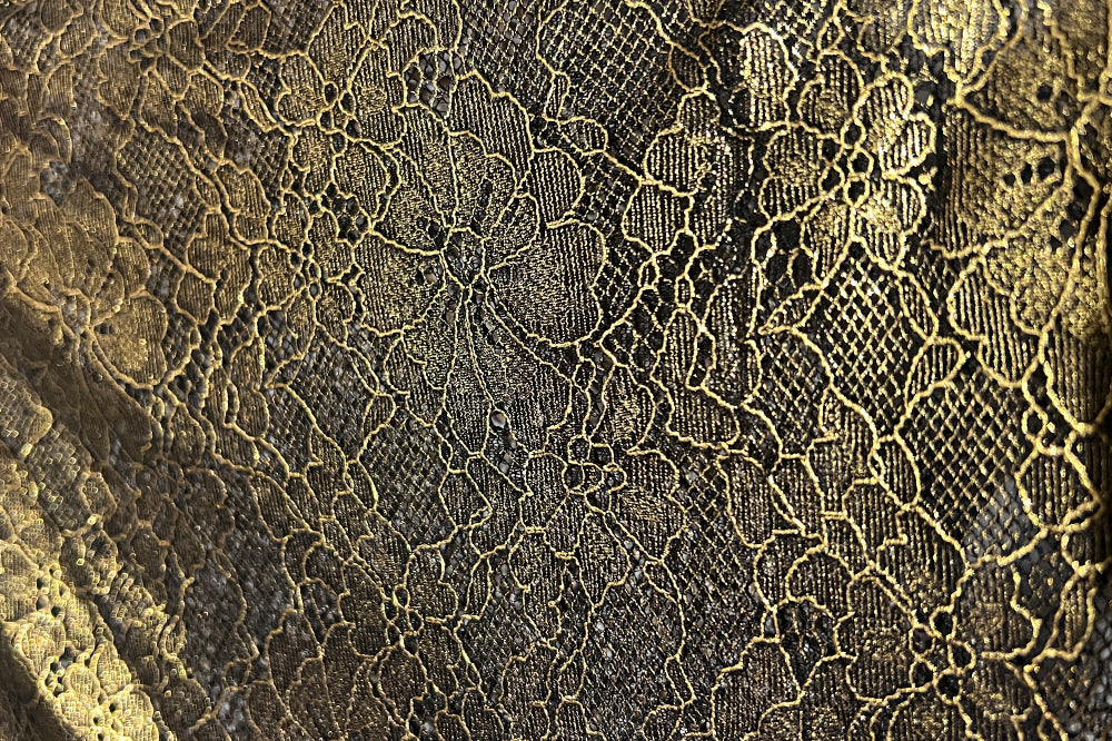 100%Nylon  Lace Farbic Width:150cm Suitable for: Skrit Dress Gown